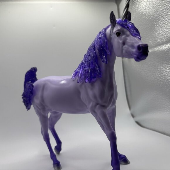 Breyer Celeste Purple Unicorn 2023 Paddock Pals Horse 6"x7" Figure - Picture 3 of 10